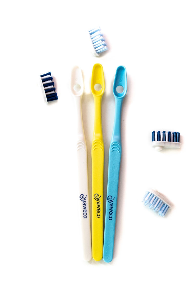 Interchangeable brush head toothbrush II Yaweco